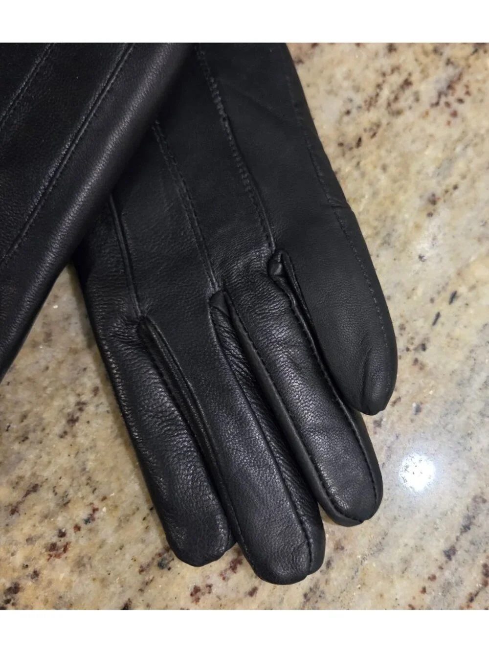 New! Women's Size S Fleece Lined Black Leather Gloves